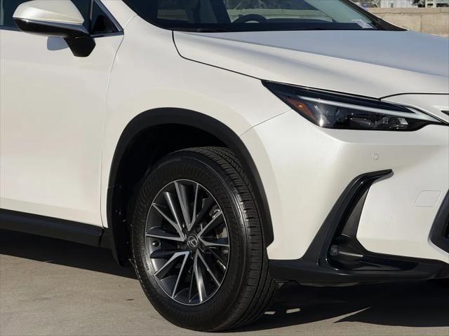 2025 Lexus NX Premium