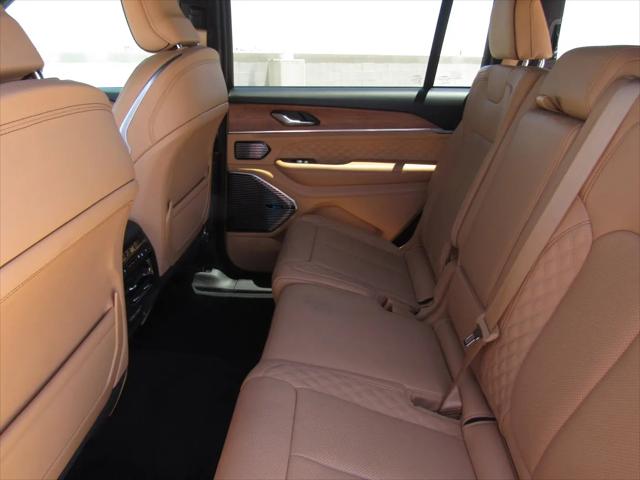 2023 Jeep Grand Cherokee L Summit Reserve 4x4