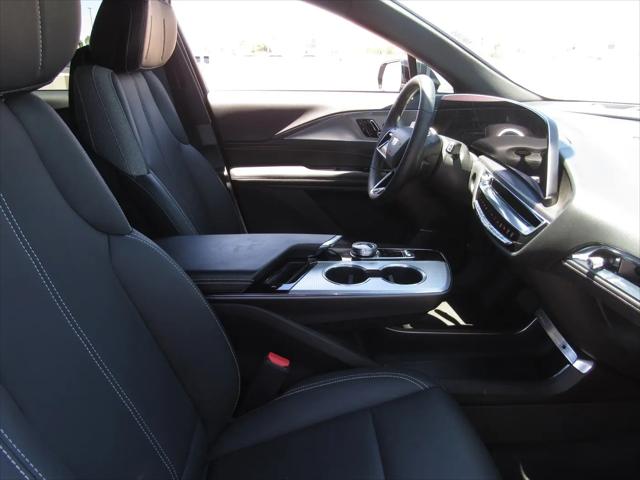 2024 Cadillac iQ Tech w/1SA