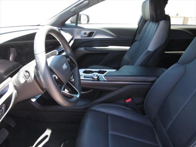 2024 Cadillac iQ Tech w/1SA
