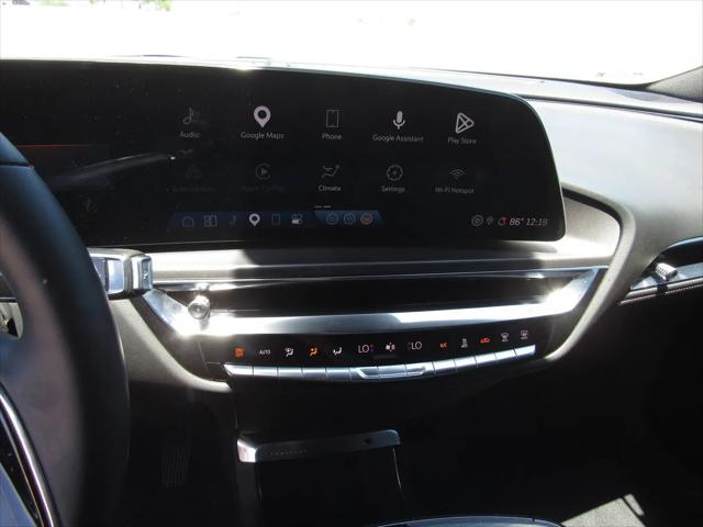 2024 Cadillac iQ Tech w/1SA