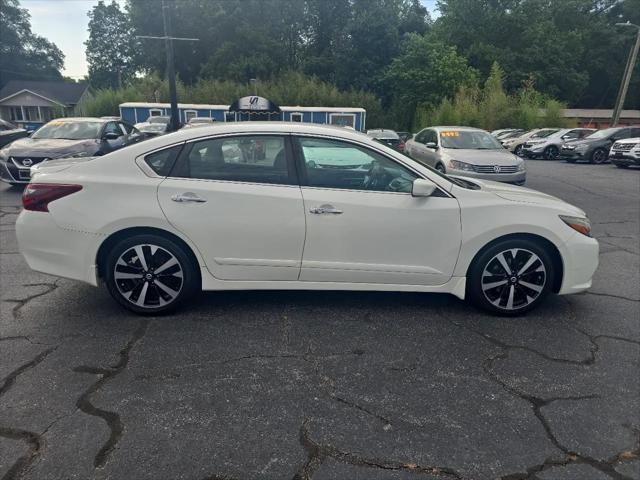 2018 Nissan Altima 2.5 SR