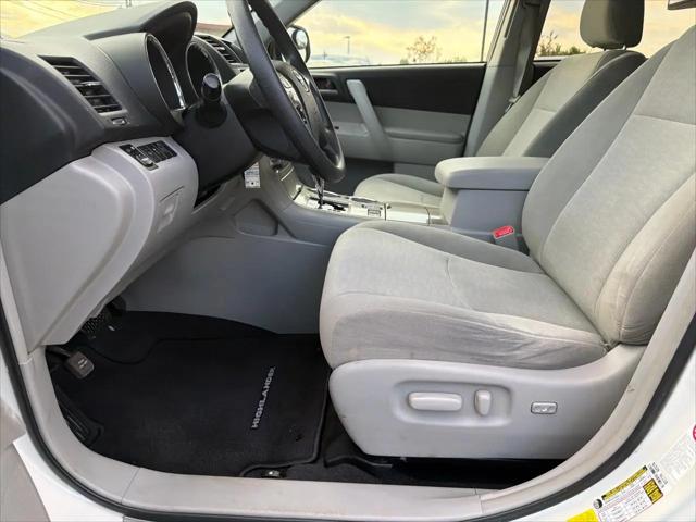 2013 Toyota Highlander SE V6