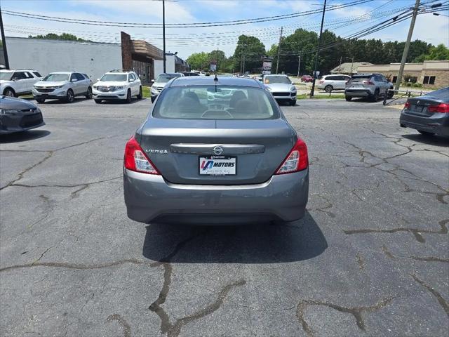 2018 Nissan Versa 1.6 S
