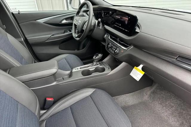 2026 Buick NV Preferred FWD