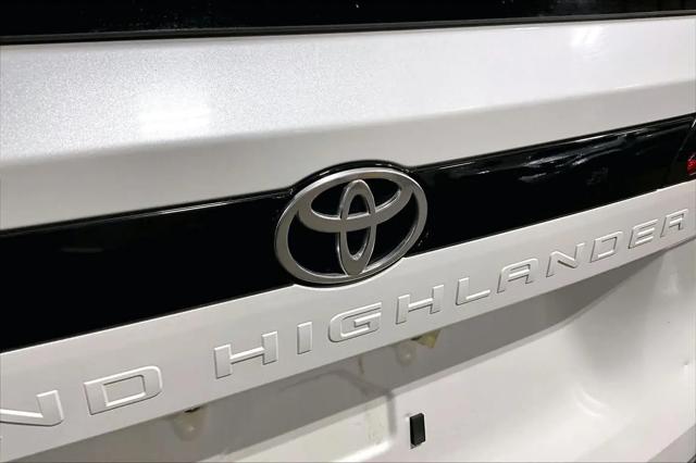 2025 Toyota Grand Highlander XLE
