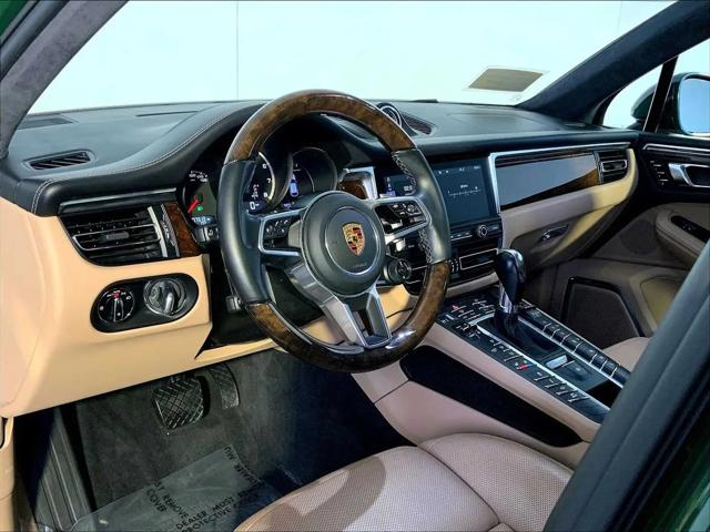 2020 Porsche Macan Turbo