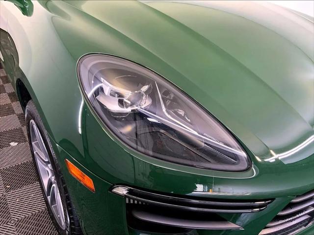 2020 Porsche Macan Turbo
