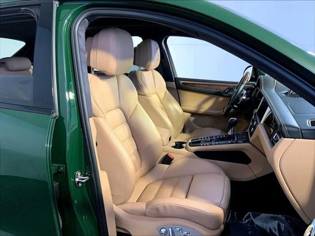 2020 Porsche Macan Turbo