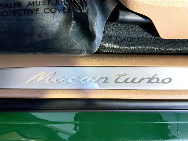 2020 Porsche Macan Turbo