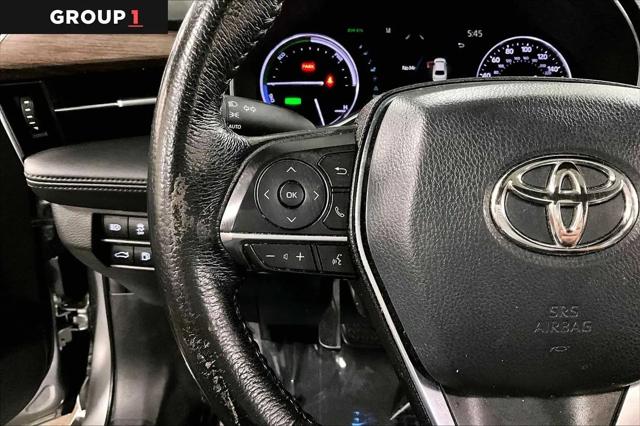 2020 Toyota Avalon Hybrid XLE