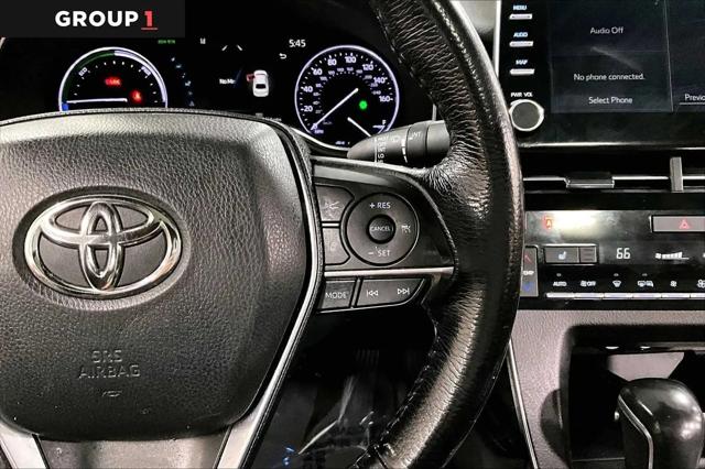 2020 Toyota Avalon Hybrid XLE