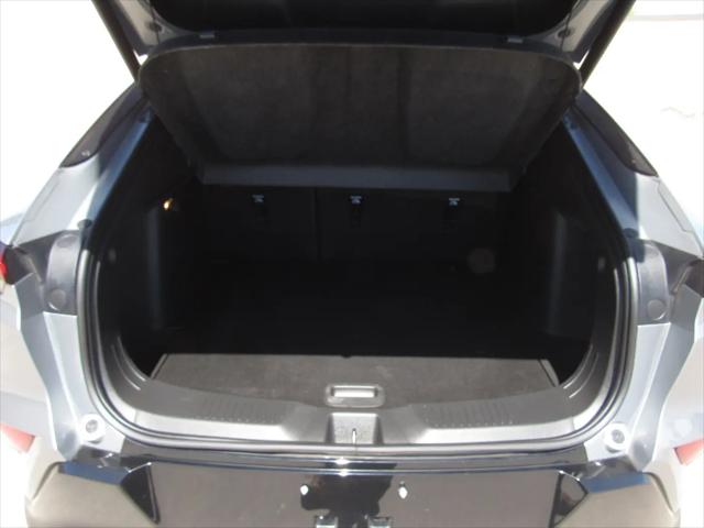 2024 Buick NV Sport Touring FWD