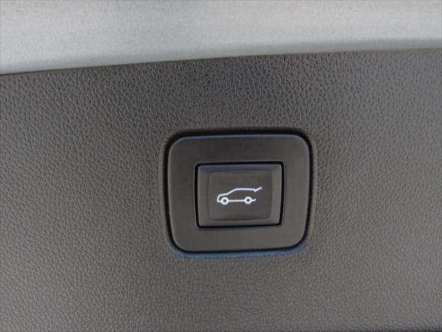 2024 Buick NV Sport Touring FWD