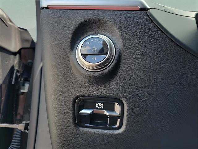 2026 Mercedes-Benz E-CLASS E 300 CLE 300