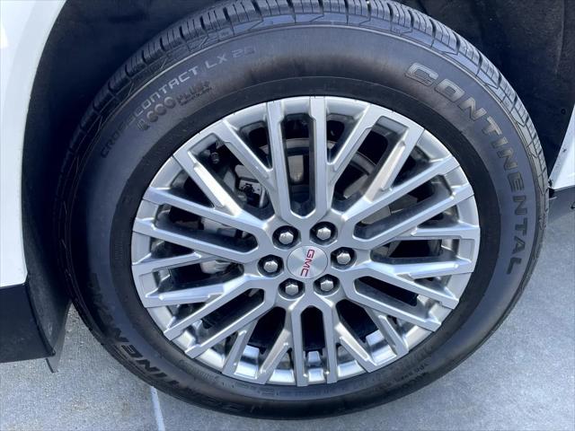 2024 GMC Acadia AWD Denali