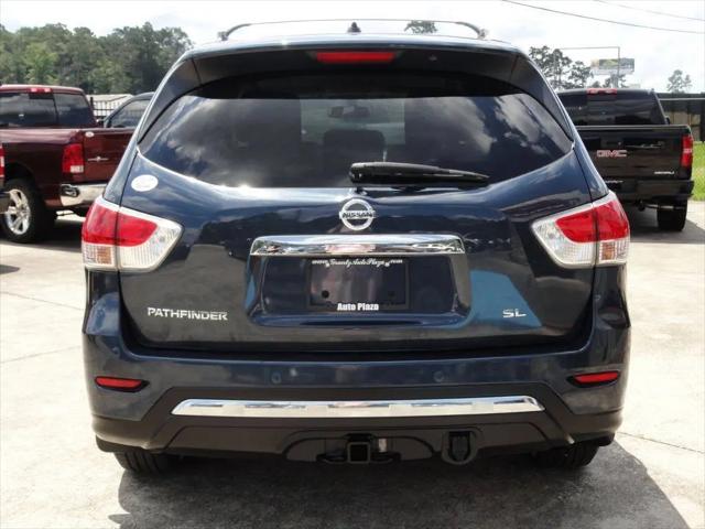 2016 Nissan Pathfinder SL