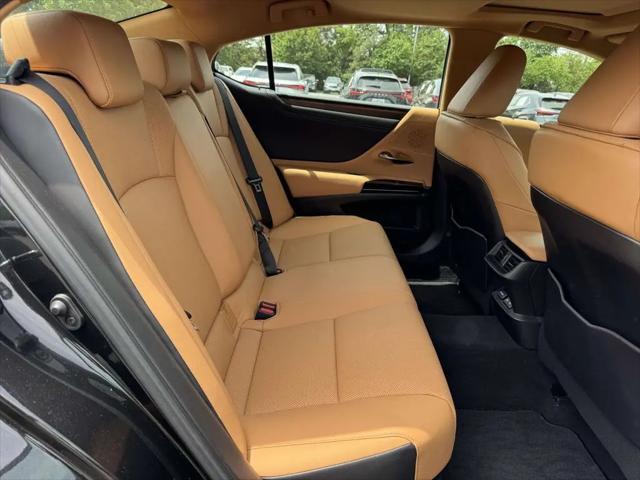 2023 Lexus ES 250 ES 250