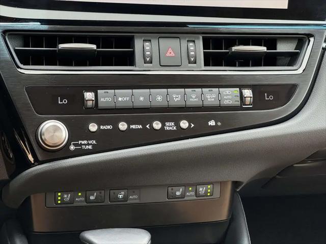 2023 Lexus ES 250 ES 250