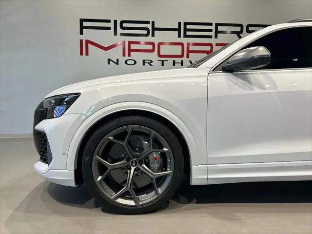 2025 Audi RS Q8 quattro Tiptronic