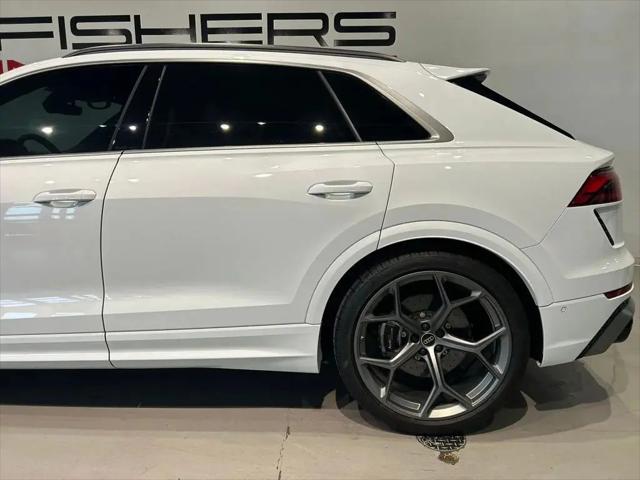 2025 Audi RS Q8 quattro Tiptronic