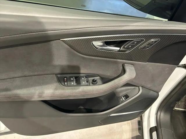2025 Audi RS Q8 quattro Tiptronic