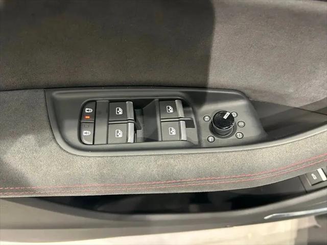 2025 Audi RS Q8 quattro Tiptronic