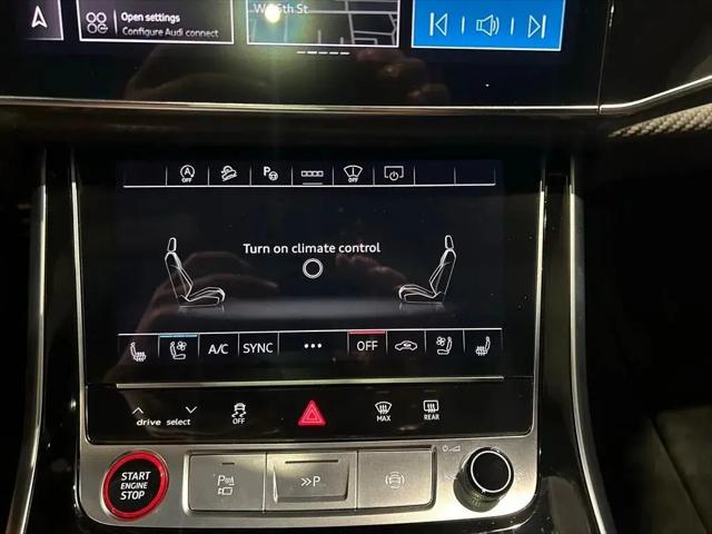 2025 Audi RS Q8 quattro Tiptronic