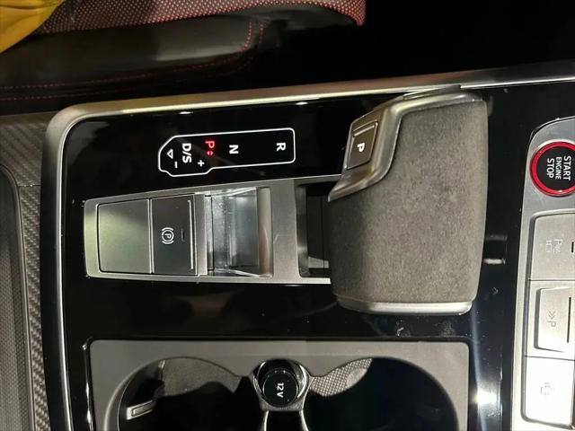 2025 Audi RS Q8 quattro Tiptronic