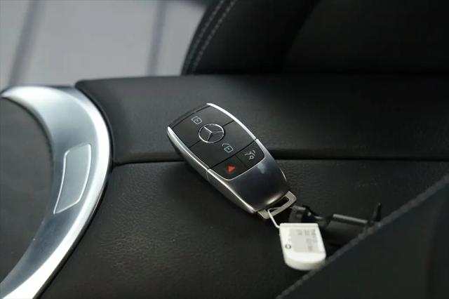 2022 Mercedes-Benz GLC SUV