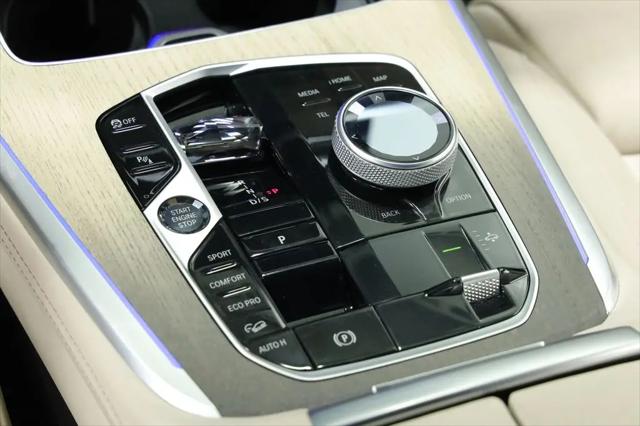 2024 BMW X7 M60i
