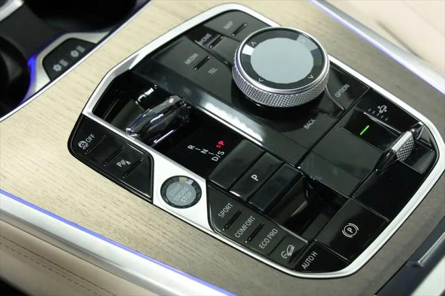 2024 BMW X7 M60i