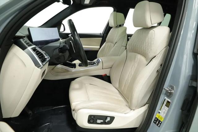 2024 BMW X7 M60i