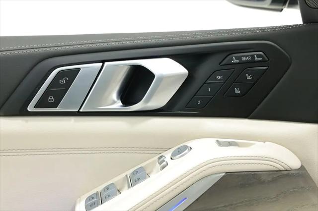 2024 BMW X7 M60i