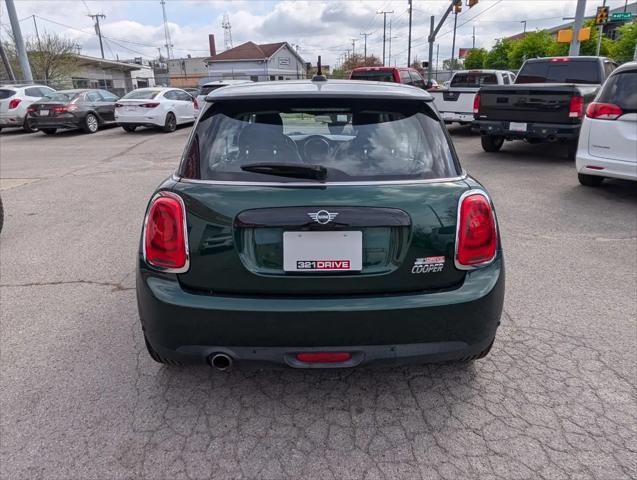 2019 MINI Hardtop Cooper