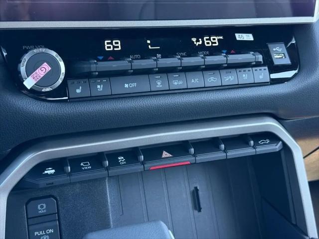 2026 Toyota Tundra Limited CrewMax 5.5' Bed