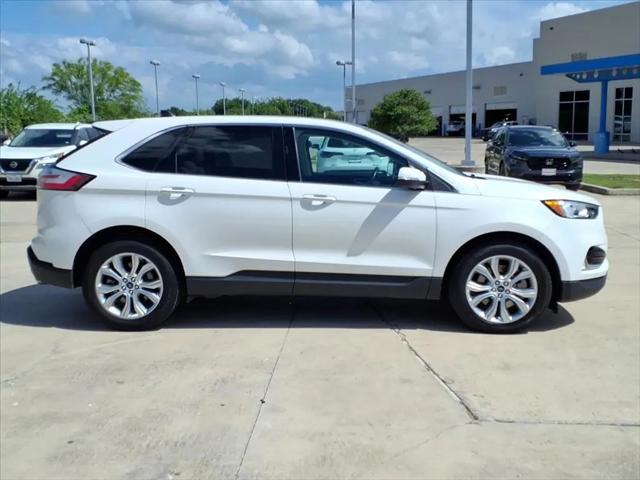 2021 Ford Edge Titanium