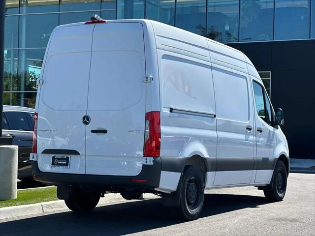 2025 Mercedes-Benz Sprinter 2500 Standard Roof 4-Cyl Diesel