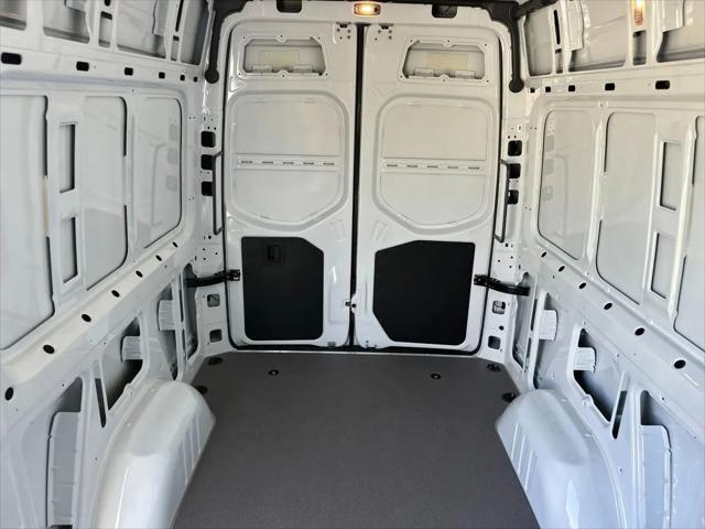 2025 Mercedes-Benz Sprinter 2500 Standard Roof 4-Cyl Diesel
