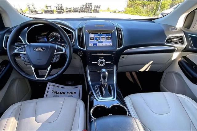 2017 Ford Edge Titanium