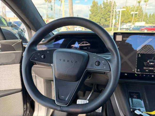 2023 Tesla Model X Plaid Tri Motor All-Wheel Drive
