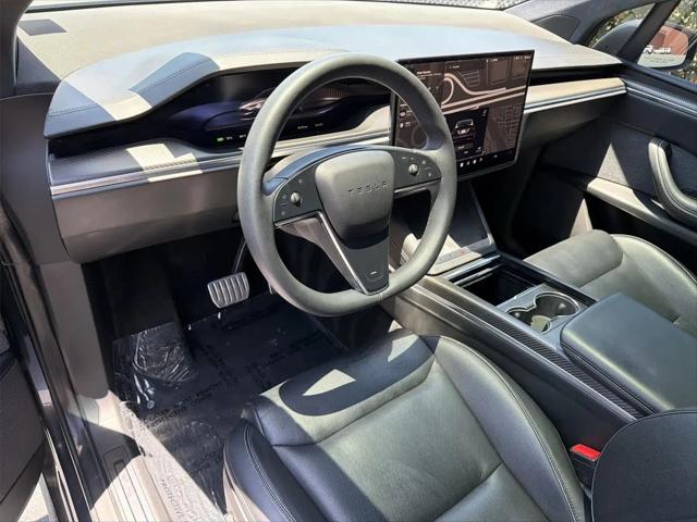 2023 Tesla Model X Plaid Tri Motor All-Wheel Drive