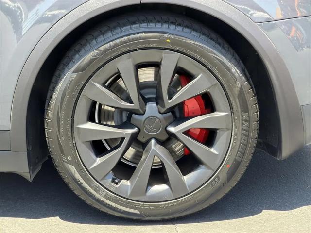 2023 Tesla Model X Plaid Tri Motor All-Wheel Drive