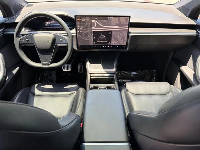 2023 Tesla Model X Plaid Tri Motor All-Wheel Drive