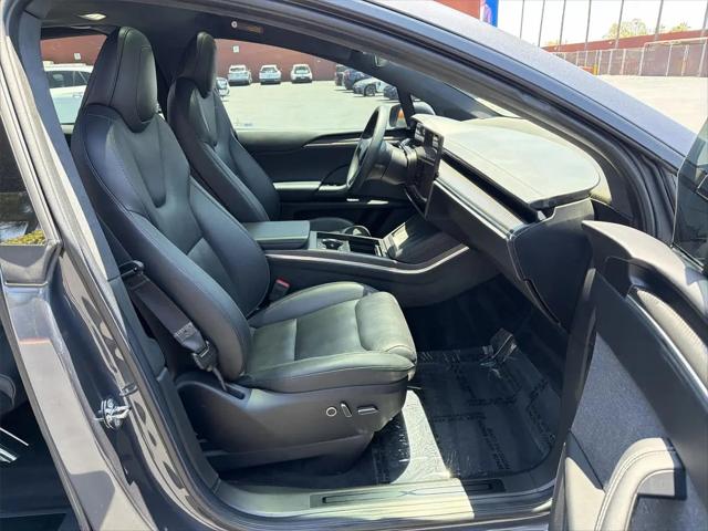 2023 Tesla Model X Plaid Tri Motor All-Wheel Drive