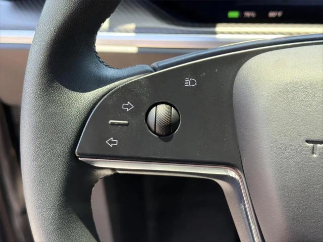 2023 Tesla Model X Plaid Tri Motor All-Wheel Drive