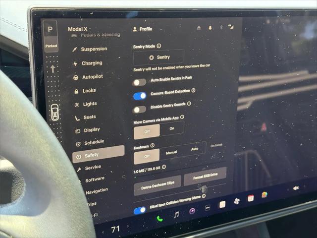 2023 Tesla Model X Plaid Tri Motor All-Wheel Drive