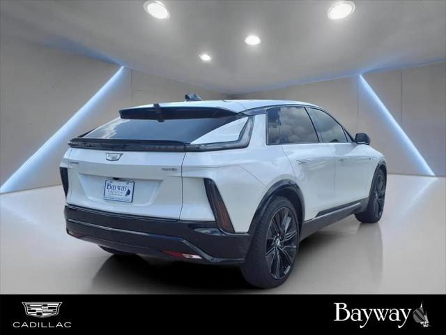 2024 Cadillac iQ Sport w/1SK