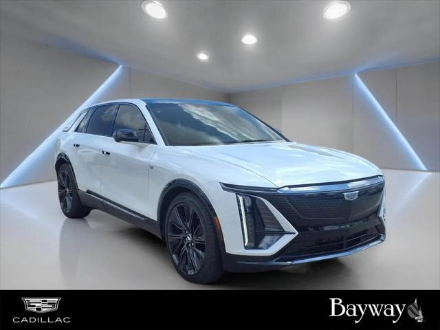 2024 Cadillac iQ Sport w/1SK
