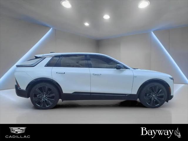 2024 Cadillac iQ Sport w/1SK